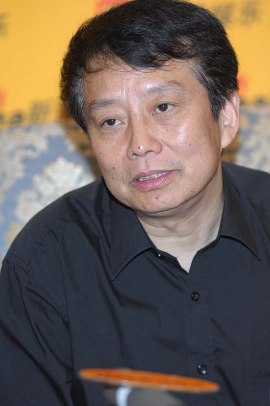 Хуан Цзяньсинь
